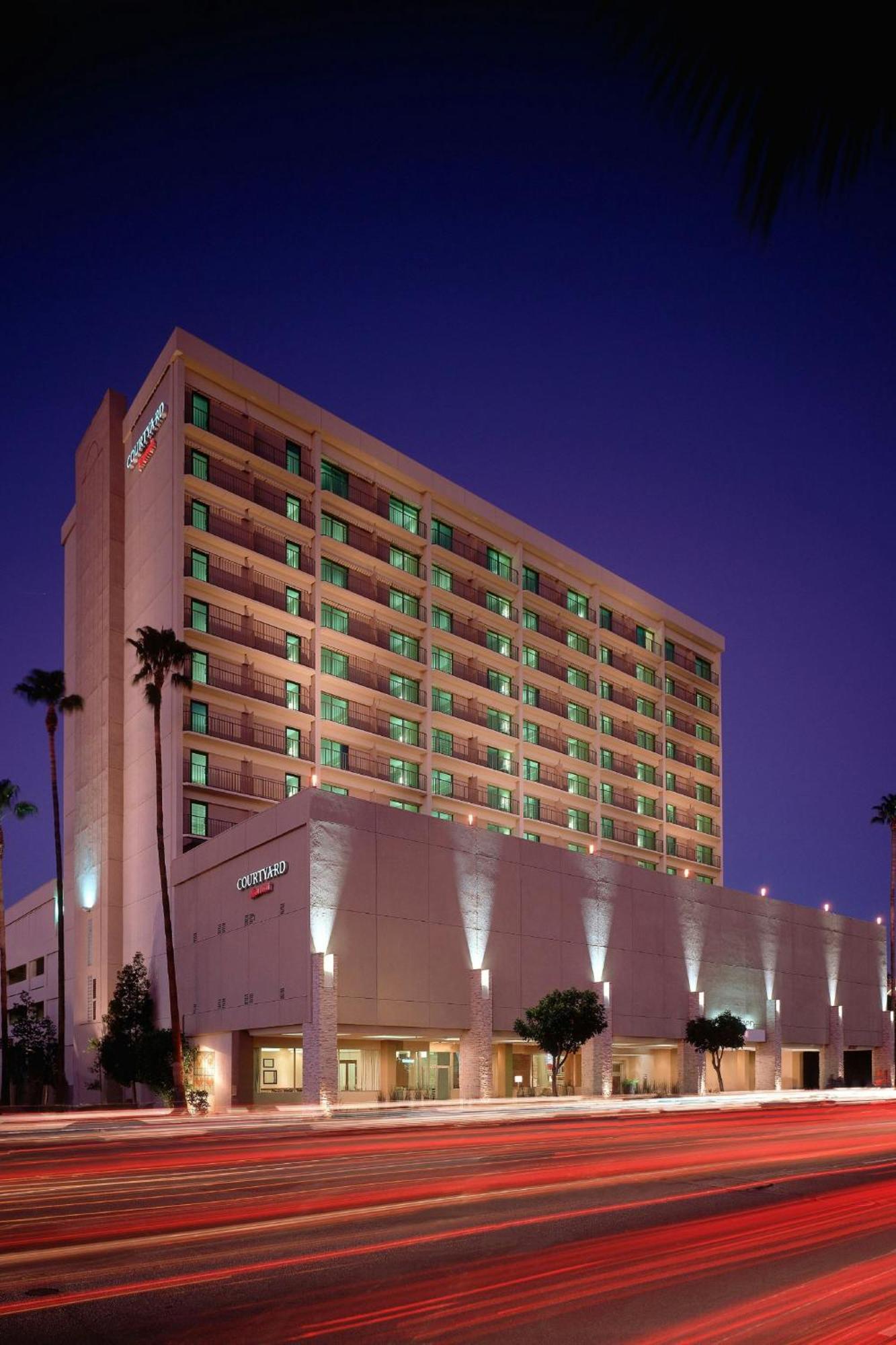 Courtyard Los Angeles Sherman Oaks Eksteriør billede