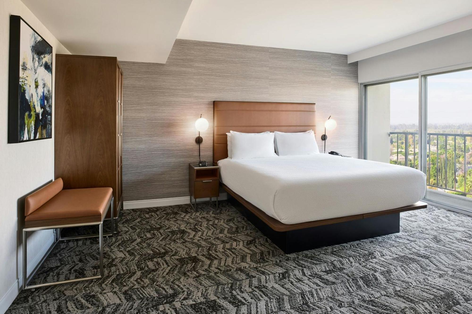 Courtyard Los Angeles Sherman Oaks Eksteriør billede
