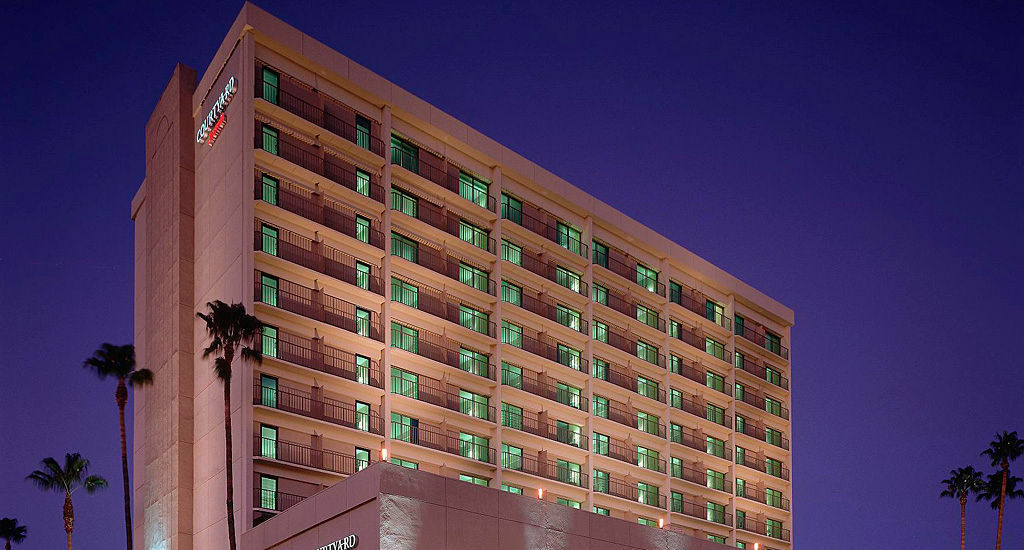 Courtyard Los Angeles Sherman Oaks Eksteriør billede